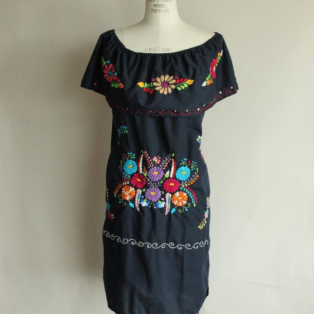 Vintage 1980s 1990s Dress, Volup Navy Blue Mexican Oaxaca Embroidered Floral - Picture 2 of 9